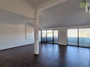 Pronájem kanceláře, Benešov, 130 m2