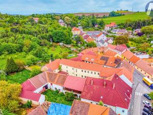 Prodej zemědělské usedlosti, Husinec, Jeronýmova, 400 m2