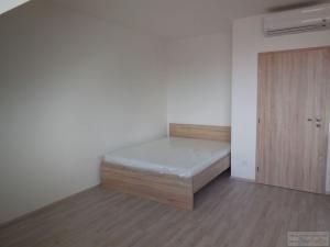 Pronájem bytu 1+kk, Brno - Slatina, Tilhonova, 30 m2