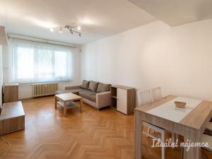 Pronájem bytu 3+1, Praha - Hloubětín, Sadská, 65 m2