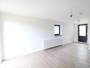 Pronájem bytu 2+kk, Šestajovice, Žitná, 38 m2