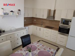 Prodej bytu 2+1, Mariánské Lázně, Anglická, 94 m2