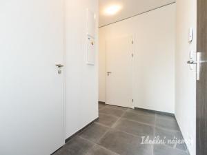 Pronájem bytu 3+kk, Praha - Horní Měcholupy, Milánská, 59 m2