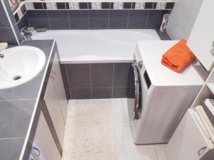 Prodej bytu 3+kk, Praha - Háje, Štichova, 70 m2