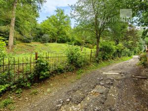 Prodej pozemku pro bydlení, Roztoky, V Úvoze, 3034 m2