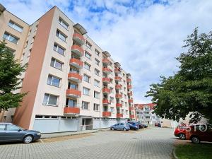 Prodej bytu 3+1, Písek, Na Stínadlech, 65 m2