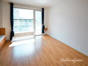 Pronájem bytu 1+kk, Brno - Královo Pole, Božetěchova, 37 m2