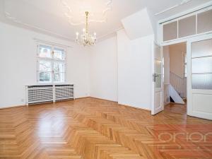 Pronájem rodinného domu, Praha - Smíchov, Tichá, 350 m2