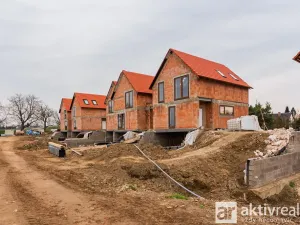 Prodej rodinného domu, Lužec nad Vltavou, K Zahrádkám, 192 m2