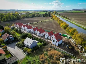 Prodej rodinného domu, Lužec nad Vltavou, K Zahrádkám, 192 m2