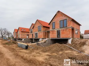 Prodej rodinného domu, Lužec nad Vltavou, K Zahrádkám, 197 m2