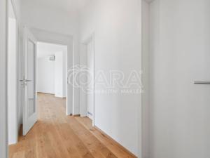 Prodej bytu 4+kk, Praha - Karlín, Sokolova, 101 m2