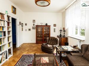 Prodej bytu 3+1, Cheb, Májová, 127 m2