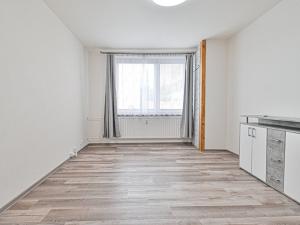 Pronájem bytu 1+kk, Kuřim, Na Loučkách, 30 m2