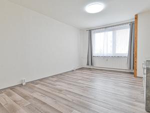 Pronájem bytu 1+kk, Kuřim, Na Loučkách, 30 m2