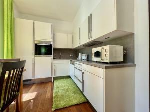 Pronájem bytu 1+kk, Praha - Nusle, K sídlišti, 47 m2