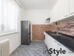 Pronájem bytu 1+1, Uherský Brod, Družstevní, 36 m2