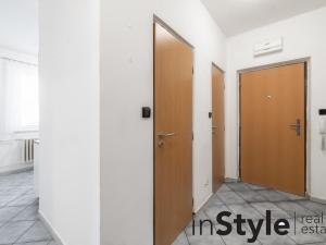 Pronájem bytu 1+1, Uherský Brod, Družstevní, 36 m2