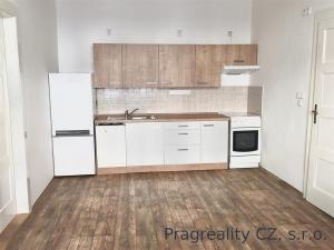 Pronájem bytu 2+kk, Praha - Bubeneč, N. A. Někrasova, 55 m2