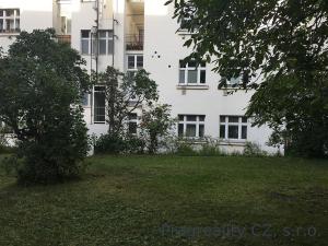 Pronájem bytu 2+kk, Praha - Bubeneč, N. A. Někrasova, 55 m2