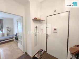 Prodej bytu 1+kk, Praha - Nusle, Doudlebská, 34 m2