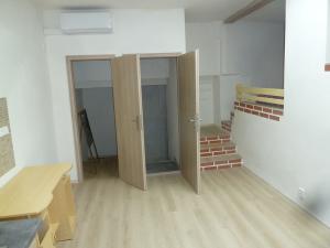 Pronájem bytu 1+kk, Kravaře, Úštěcká, 30 m2