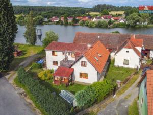 Prodej rodinného domu, Lnáře, 200 m2