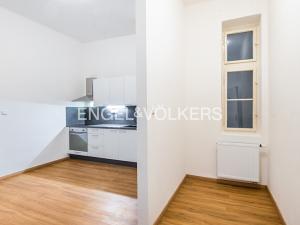 Pronájem bytu 2+kk, Praha - Nové Město, Lípová, 41 m2