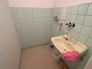 Pronájem bytu 2+kk, Praha - Stodůlky, Hostinského, 42 m2