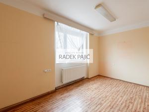 Pronájem obchodního prostoru, Praha - Uhříněves, Přátelství, 308 m2