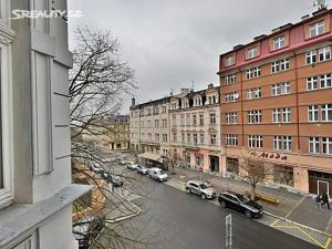 Prodej bytu 3+1, Karlovy Vary, Moskevská, 100 m2