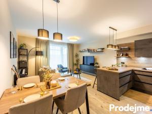 Prodej bytu 2+kk, Praha - Dolní Počernice, Černodolská, 62 m2