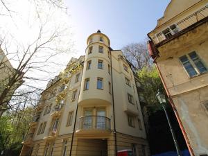 Prodej bytu 2+kk, Karlovy Vary, Pod Jelením skokem, 72 m2