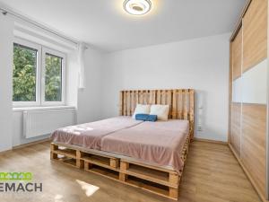 Pronájem bytu 2+1, Staré Město, Zerzavice, 61 m2