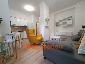 Pronájem bytu 2+kk, Havířov - Město, U Stromovky, 34 m2