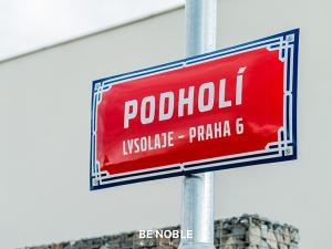 Prodej pozemku pro bydlení, Praha - Lysolaje, Podholí, 902 m2