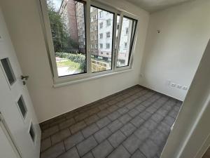 Pronájem obchodního prostoru, Praha - Strašnice, Tuklatská, 40 m2