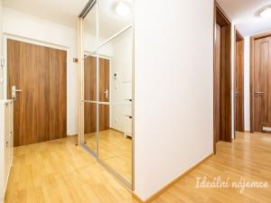 Pronájem bytu 3+kk, Praha - Veleslavín, Adamova, 84 m2