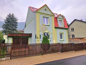 Prodej rodinného domu, Krupka - Bohosudov, Nerudova, 140 m2