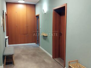 Pronájem bytu 3+1, Karlovy Vary, Mariánskolázeňská, 80 m2