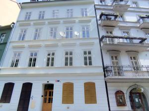 Pronájem bytu 3+1, Karlovy Vary, Mariánskolázeňská, 80 m2
