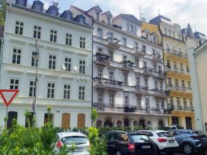 Pronájem bytu 3+1, Karlovy Vary, Mariánskolázeňská, 80 m2