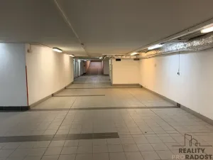 Prodej bytu 4+kk, Třebíč - Vnitřní Město, Karlovo nám., 119 m2