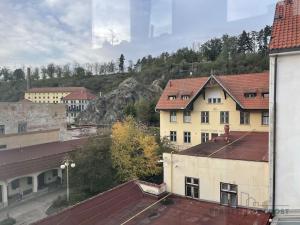 Prodej bytu 2+kk, Třebíč - Vnitřní Město, Karlovo nám., 80 m2