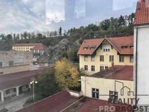 Prodej bytu 2+kk, Třebíč - Vnitřní Město, Karlovo nám., 80 m2