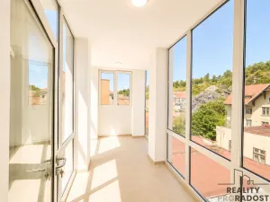 Prodej bytu 2+kk, Třebíč - Vnitřní Město, Karlovo nám., 80 m2