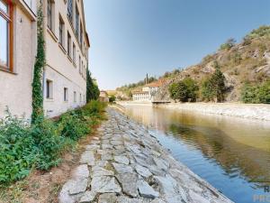 Prodej bytu 3+kk, Třebíč - Vnitřní Město, Karlovo nám., 80 m2