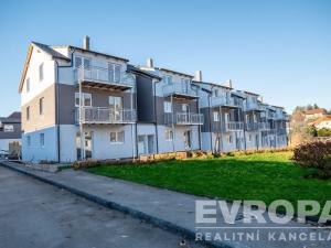 Prodej bytu 4+kk, Vochov, 80 m2