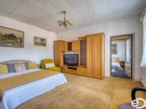 Prodej rodinného domu, Hradešín, 178 m2