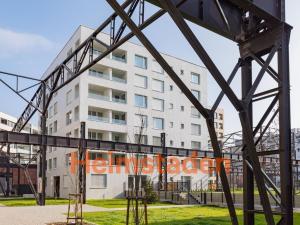 Pronájem bytu 2+kk, Praha - Holešovice, U Pergamenky, 57 m2